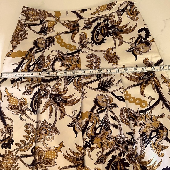 Old Navy Silk Pleated Skirt - Picture 10 of 14